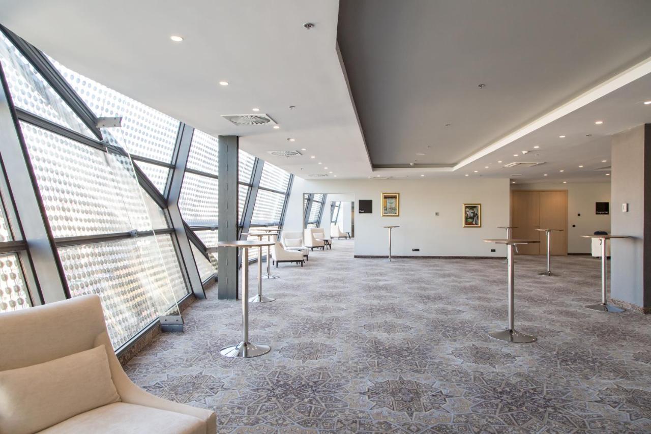스위소텔 사라예보 호텔 외부 사진 The interior of the 10th floor
